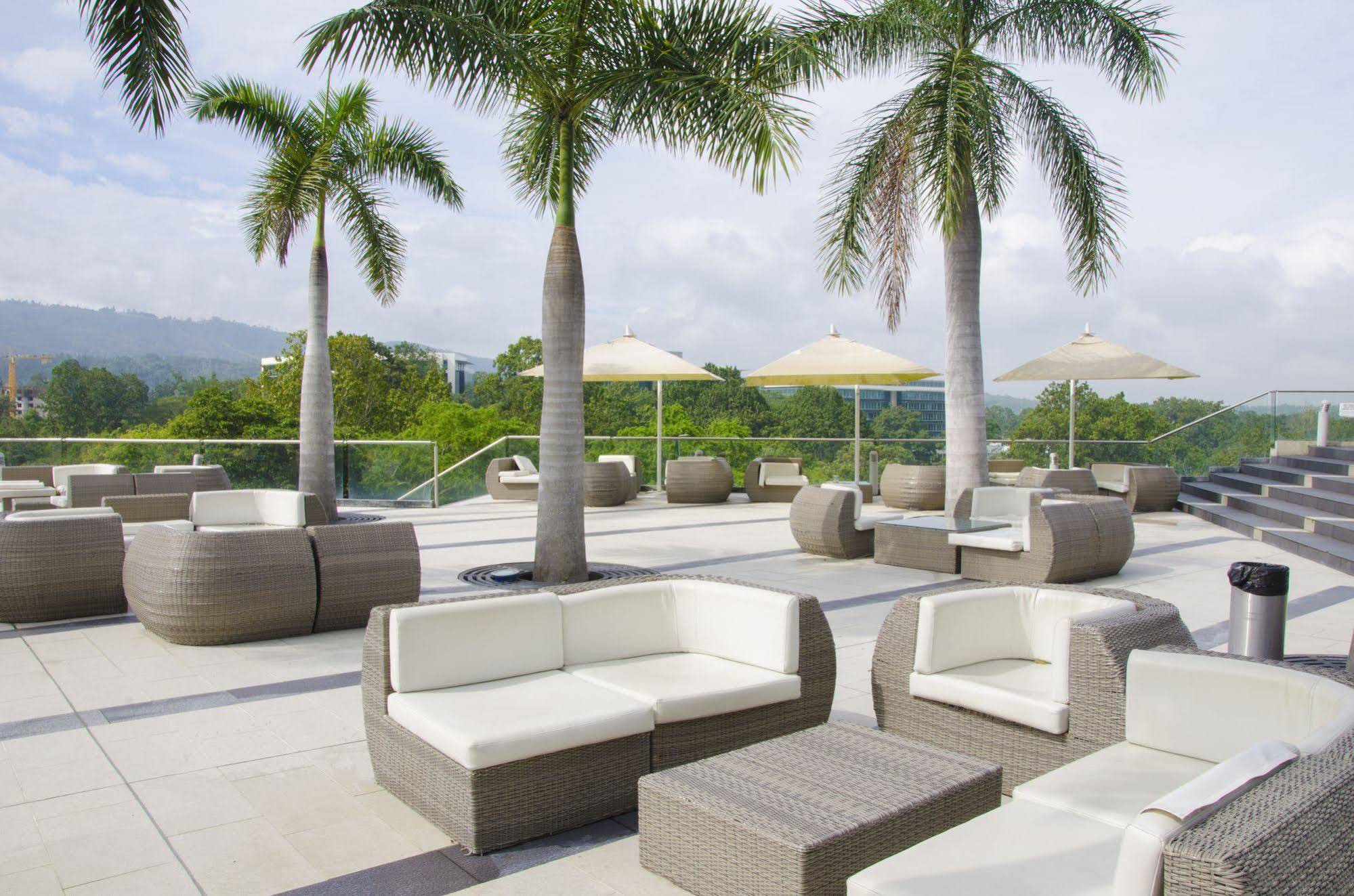Hotel Club Campestre De Bucaramanga à Floridablanca Extérieur photo