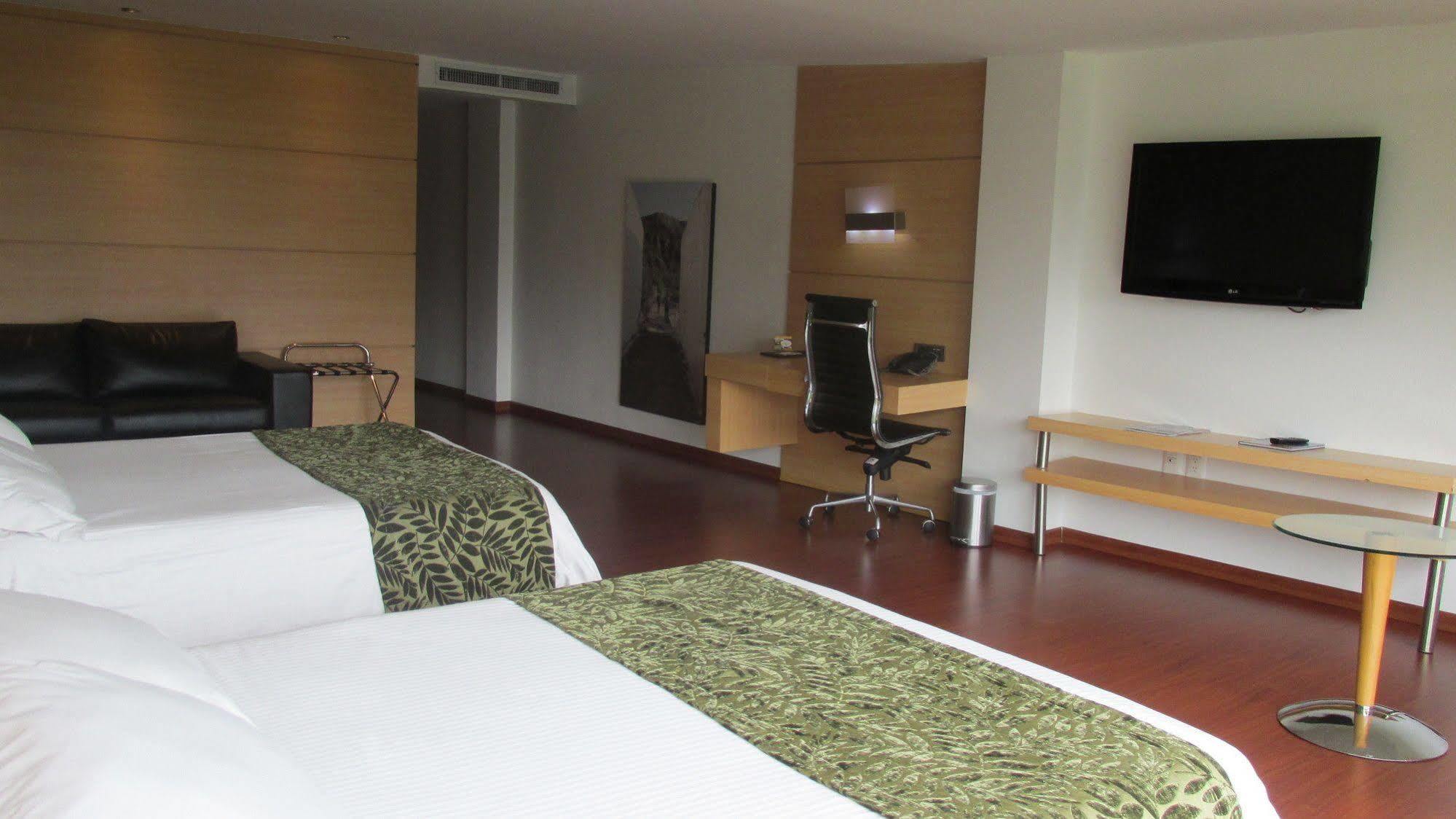 Hotel Club Campestre De Bucaramanga à Floridablanca Extérieur photo
